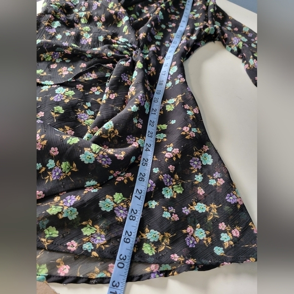 Zara Surplice Neck Floral Print Balloon Sleeve Mini Dress Black Size S - Picture 11 of 14